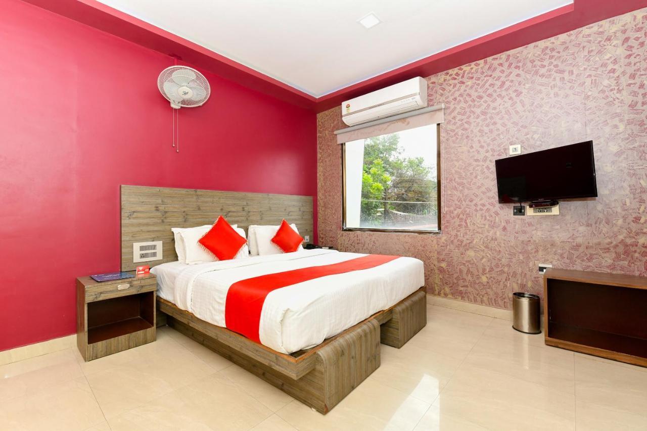 Oyo 1889 Hotel Aj Park Alappuzha 外观 照片