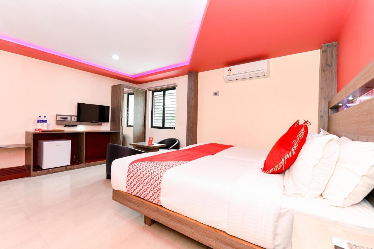 Oyo 1889 Hotel Aj Park Alappuzha 外观 照片