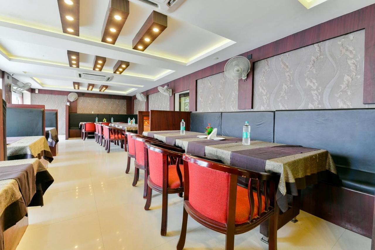 Oyo 1889 Hotel Aj Park Alappuzha 外观 照片