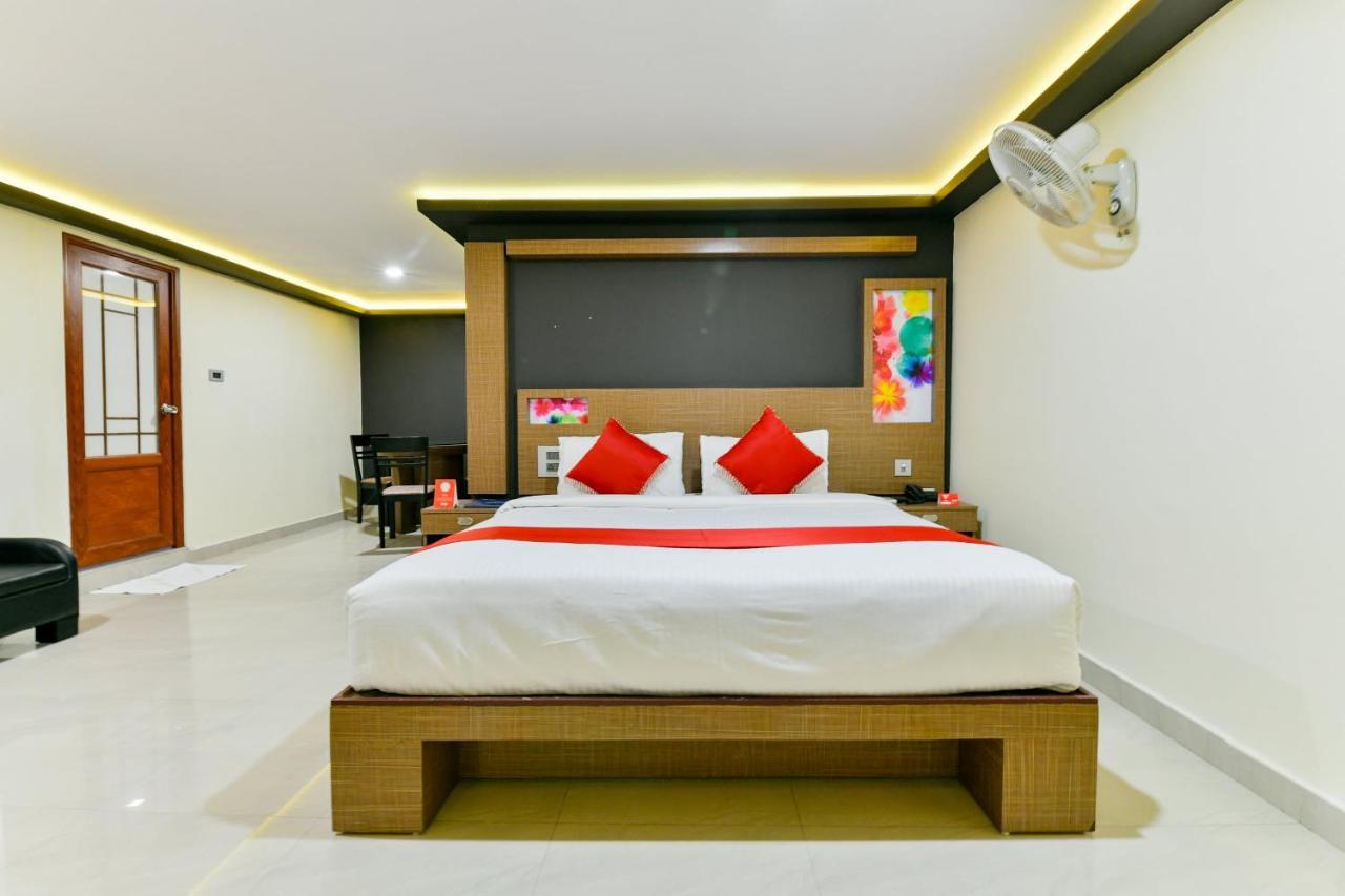 Oyo 1889 Hotel Aj Park Alappuzha 客房 照片