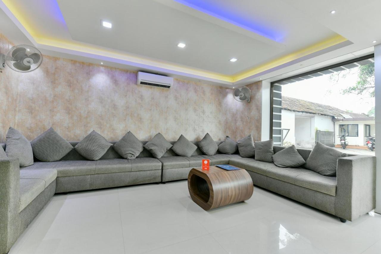Oyo 1889 Hotel Aj Park Alappuzha 外观 照片