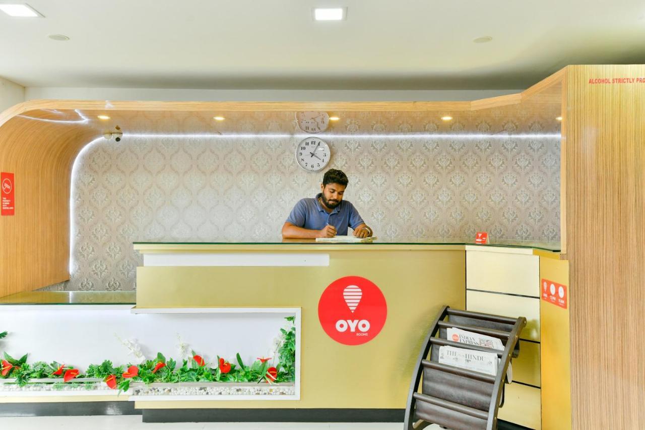 Oyo 1889 Hotel Aj Park Alappuzha 外观 照片